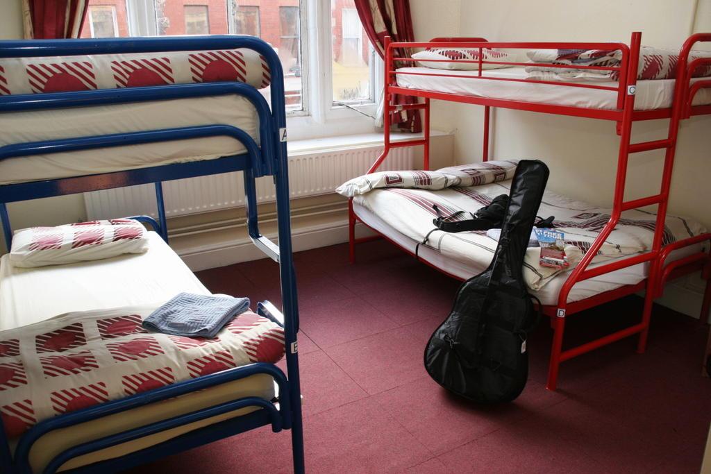 Kinlay House Hostal *